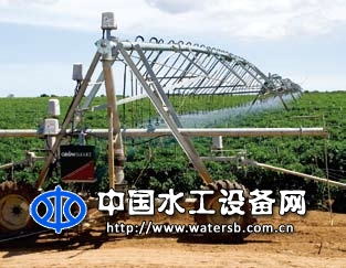 平移式噴灌機